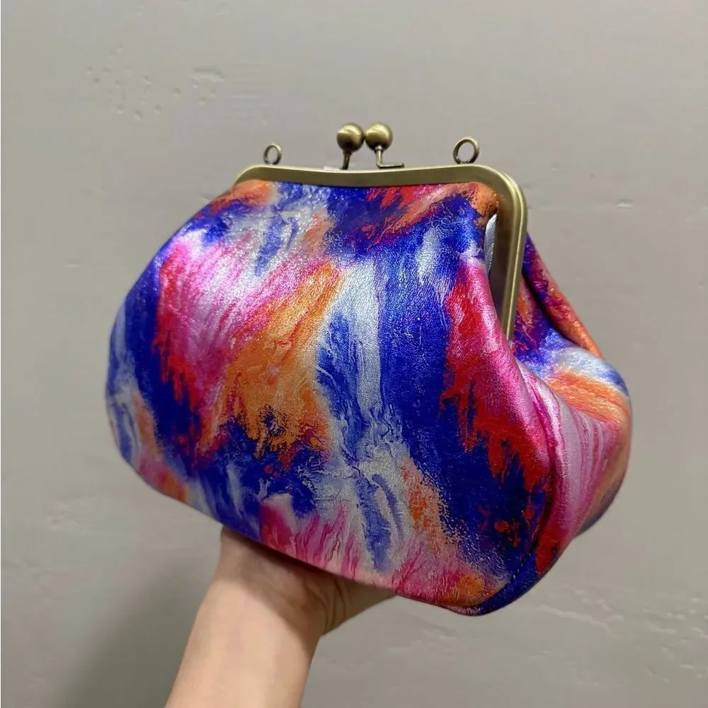 Iridescent Genuine Leather Handmade Vintage Style Kisslock Handbag, Crossbody